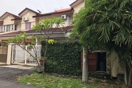 Putra Prima House for sale. Puchong Selangor, Landed houses