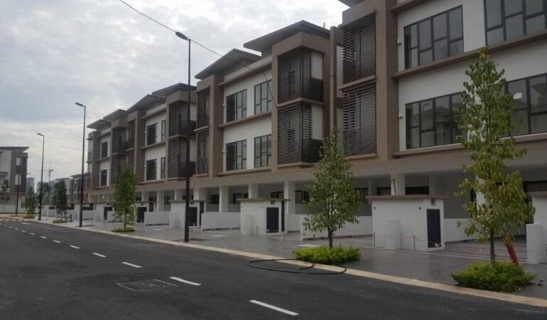 Sierra 16 townhouse, Puchong Selangor – N’dira