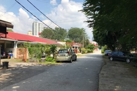 Section 14 house for rent –  Petaling Jaya