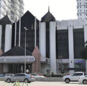  Puchong 3 story shop office for sale 47120 Puchong Selangor
