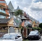  Taman Putri Jaya 3 story house for sale, Cheras