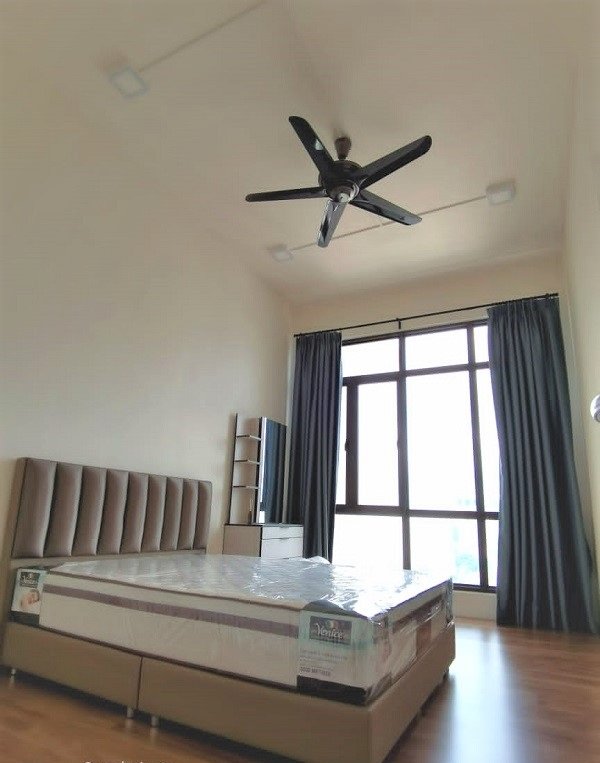 the park sky residence service apartment adjacent pavilion Bukit Jalil for sale