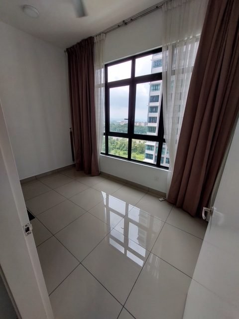 Conezion residence ioi resort city Putrajaya for rent