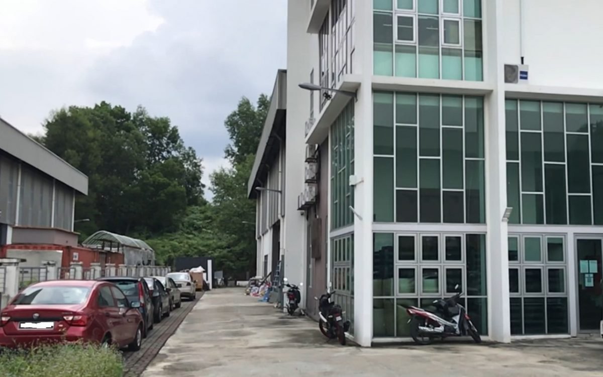Bukit angkat semi detached factory for sale Kajang Selangor