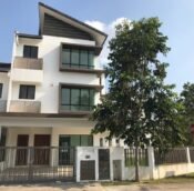  Puchong Super-link & Semi-D House for Sale
