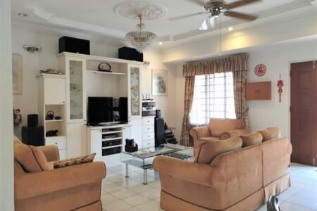 USJ 11 semi detached house for sale