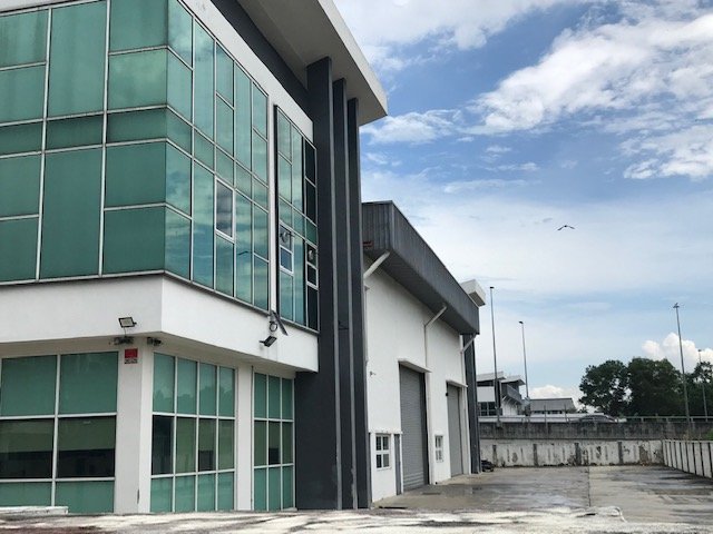 signature industrial semi detached factory for sale and rent