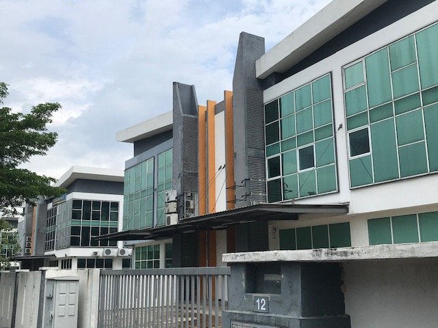 signature industrial semi detached factory for sale and rent