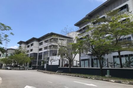 Temasya Alpine, Glenmarie, Semi-d & Detached factory for sale